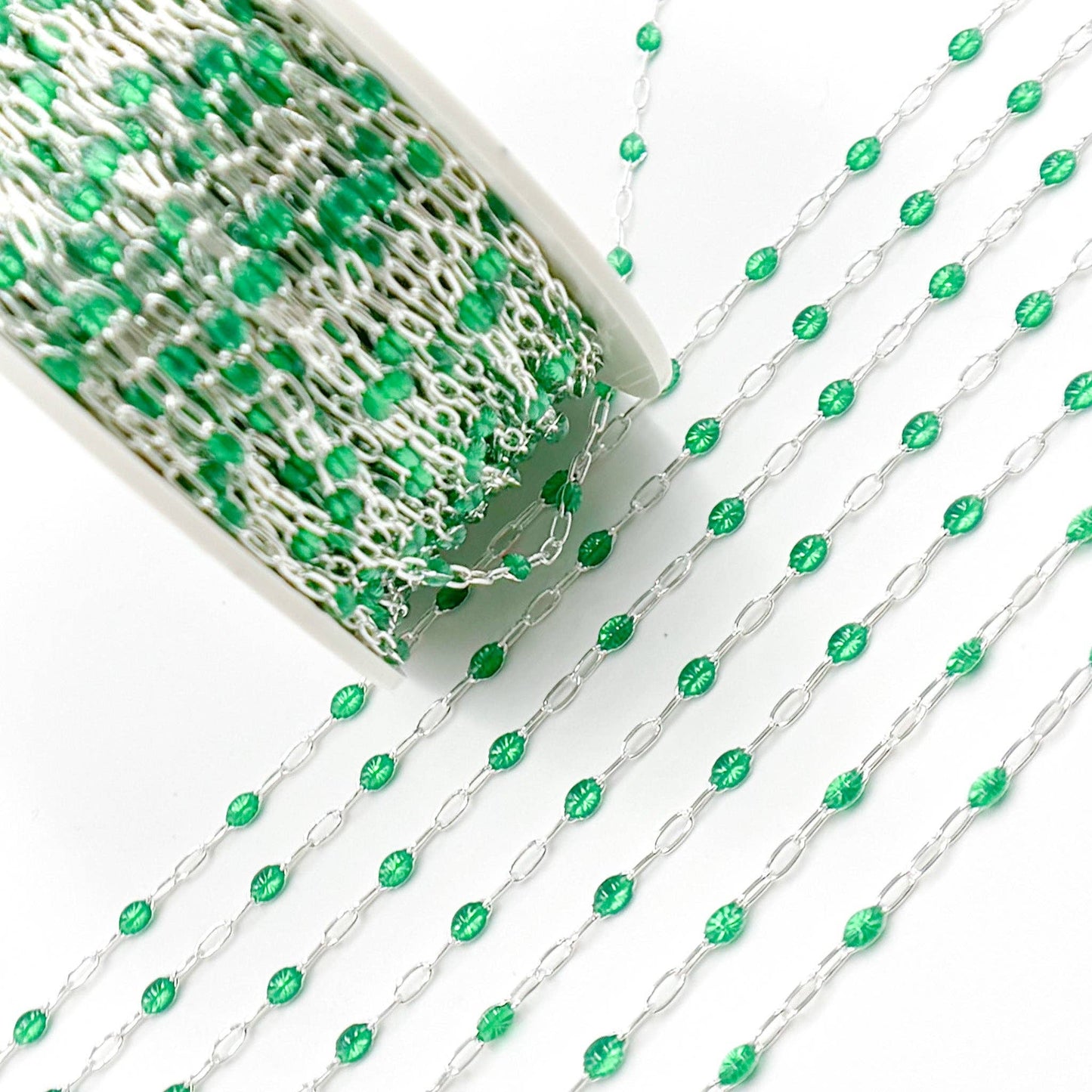 V250GRSS. Sterling Silver Green Color Enamel Chain