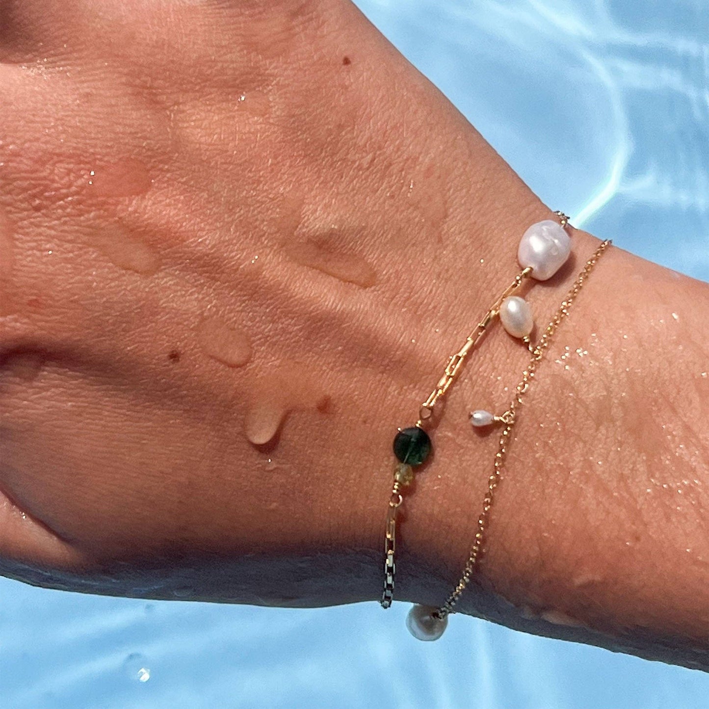 Asymmetric Pearl bracelet gold filled