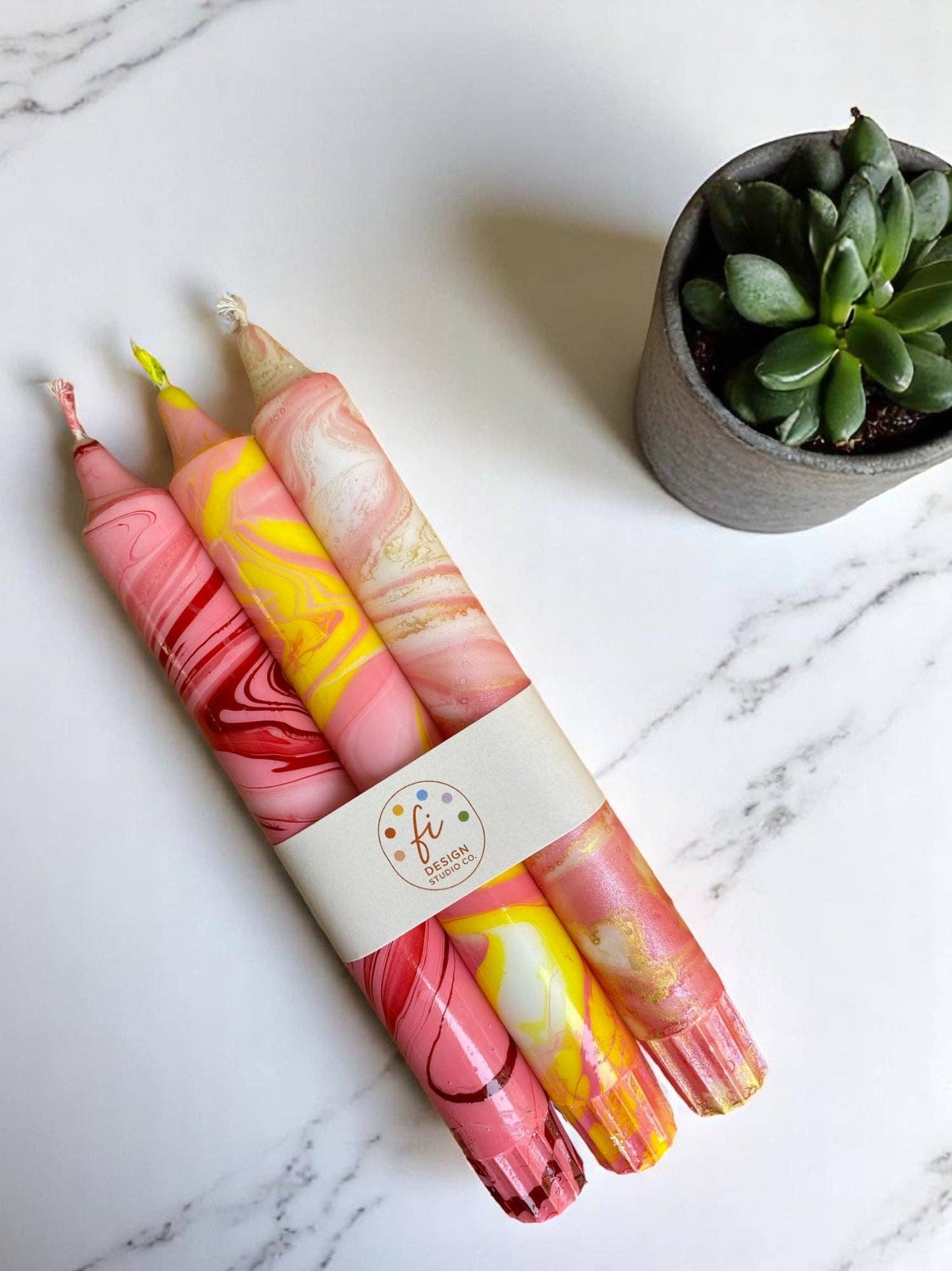 Marbled Light | Red Velvet | 2.3x20 cm