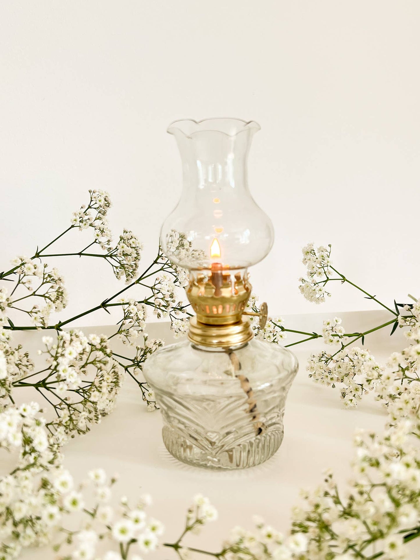 DAISY 18cm vintage style oil lamp