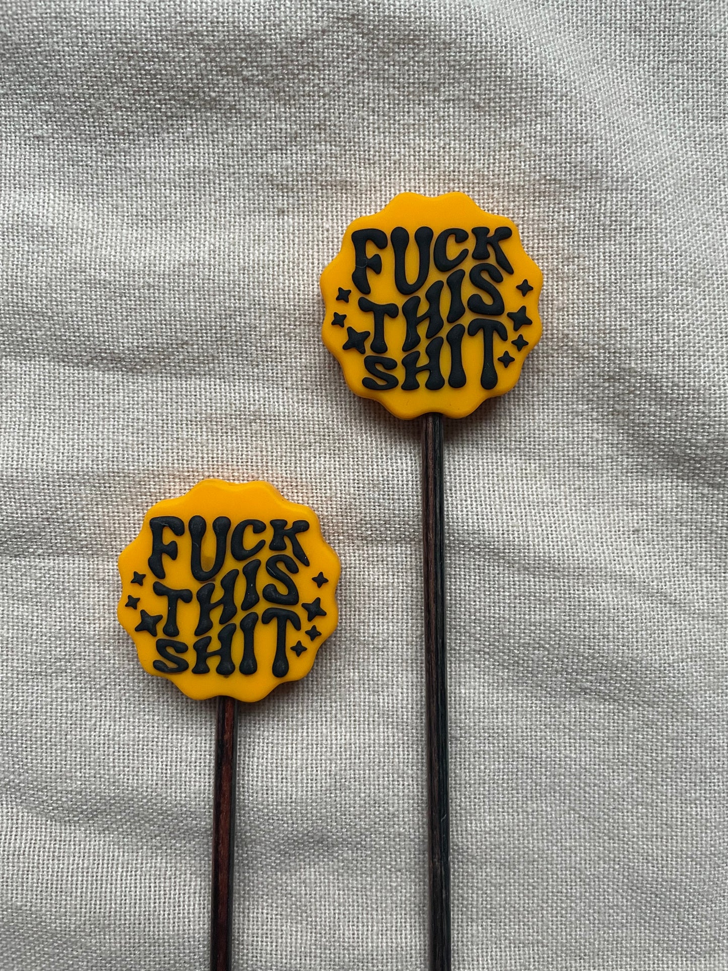 * This Shit Oransje