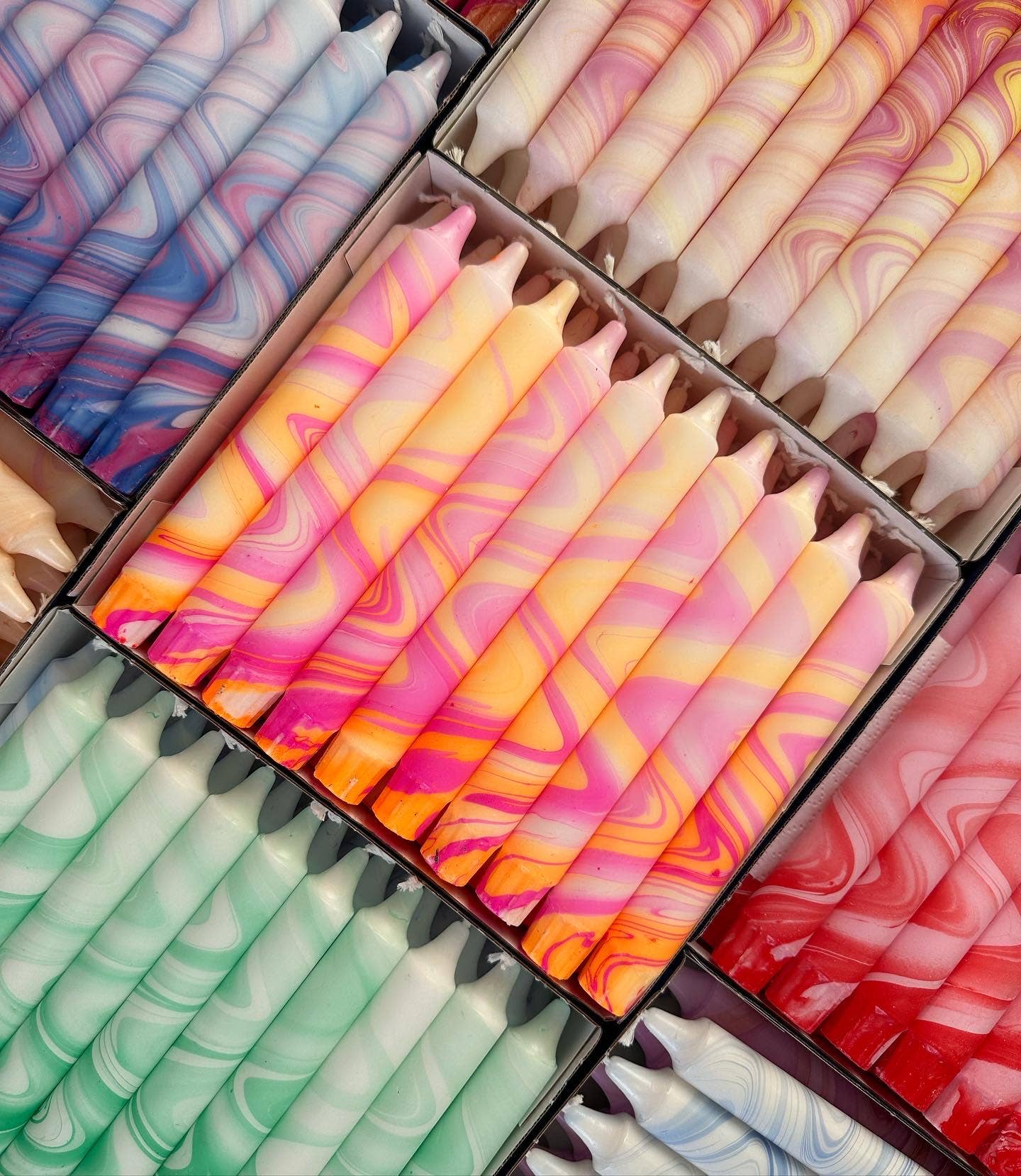 Taper candles - marble neon mix
