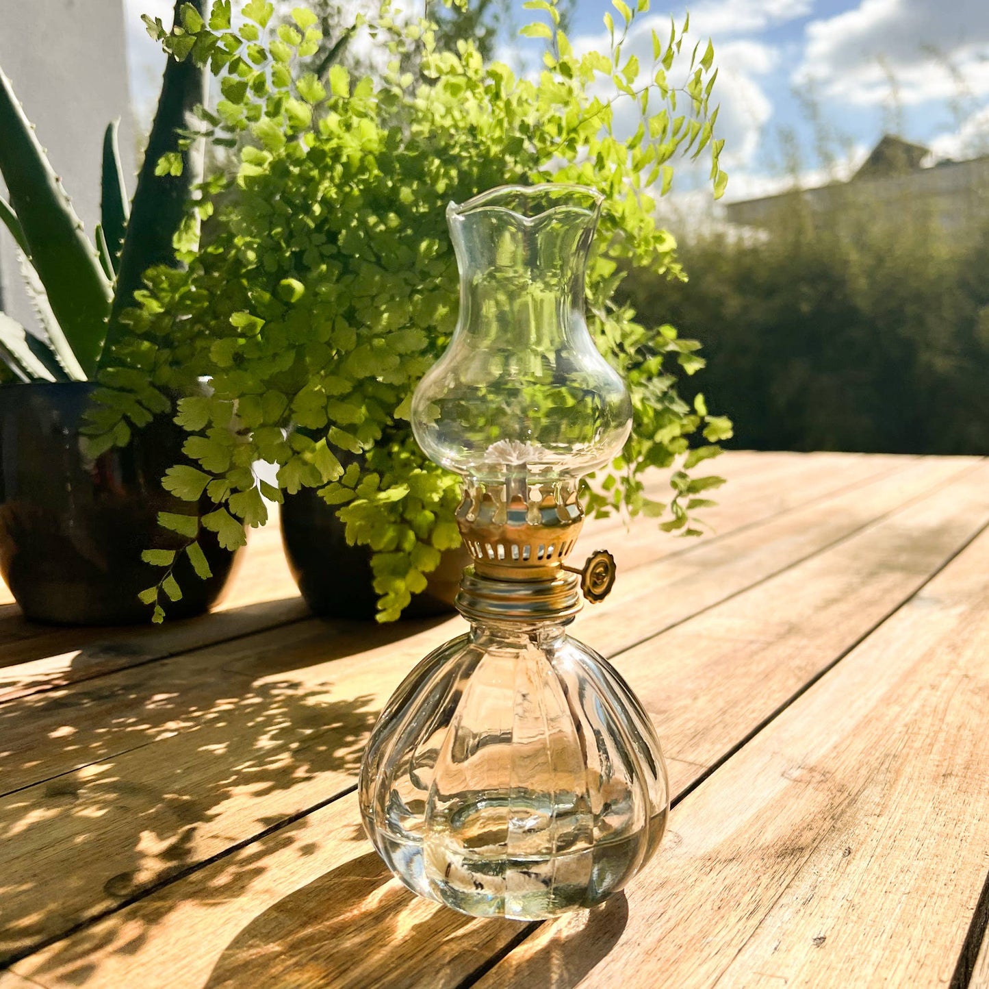 ROSA 19cm vintage style oil lamp