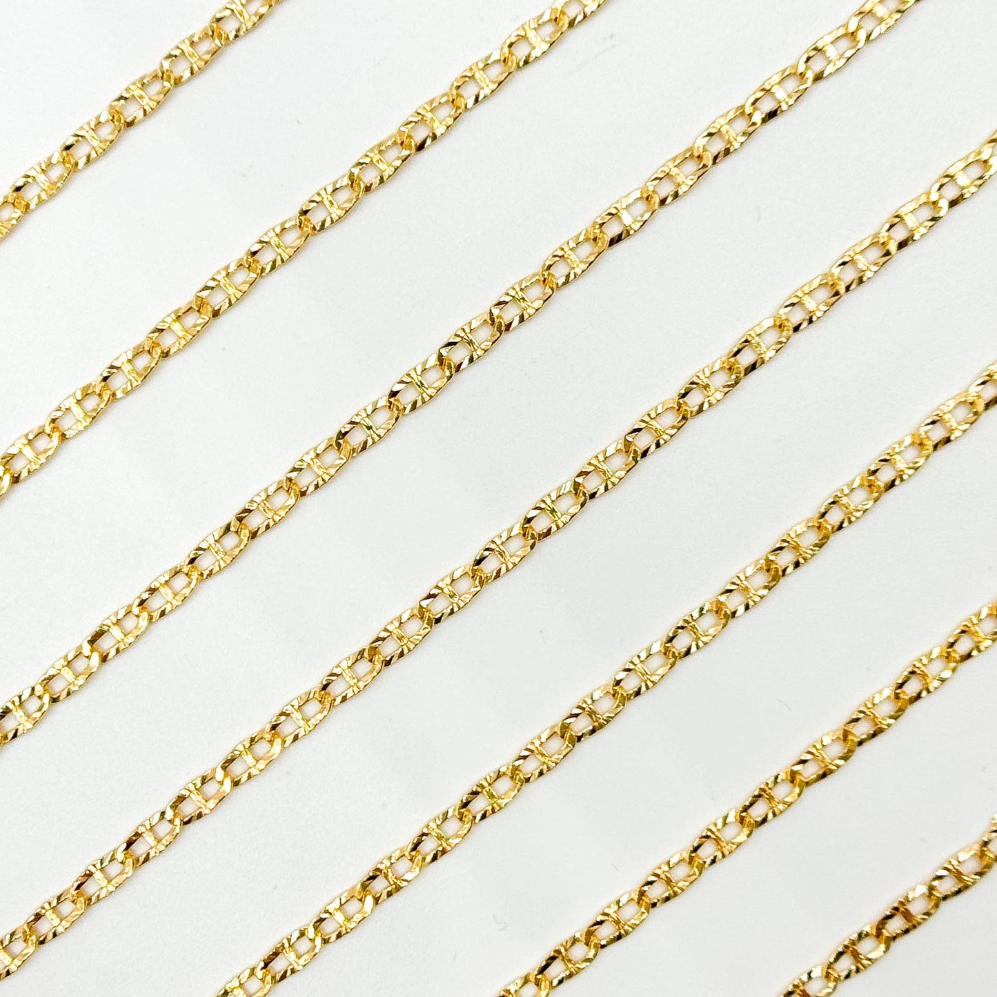 V314GF. 14K Gold Filled Diamond Cut Flat Marina Link Chain