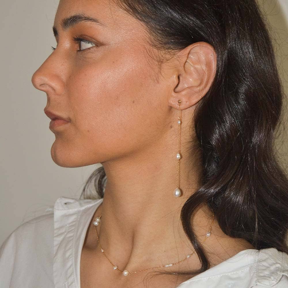 Pearl gradient stud earring gold filled